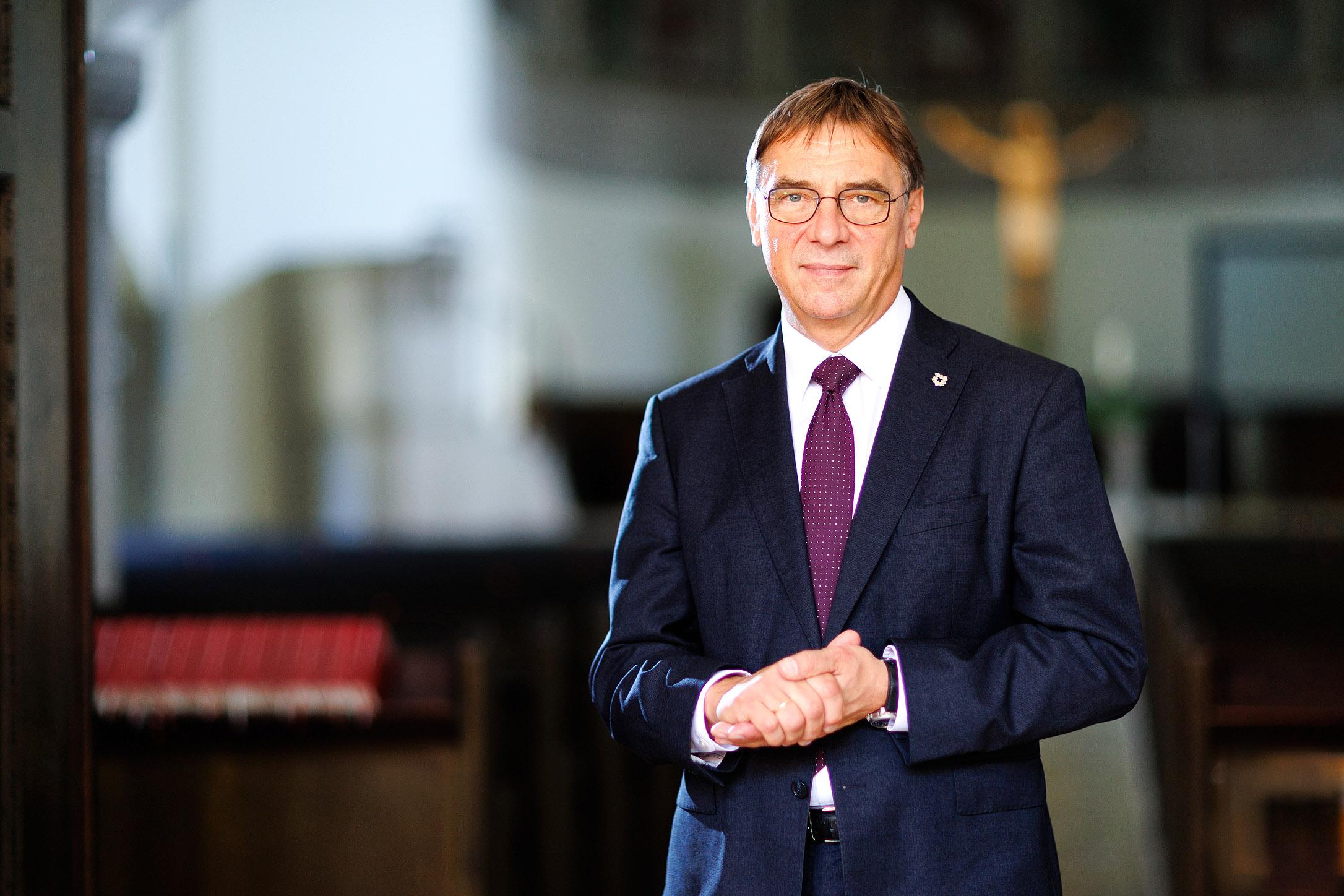 Kirchenpräsident Volker Jung