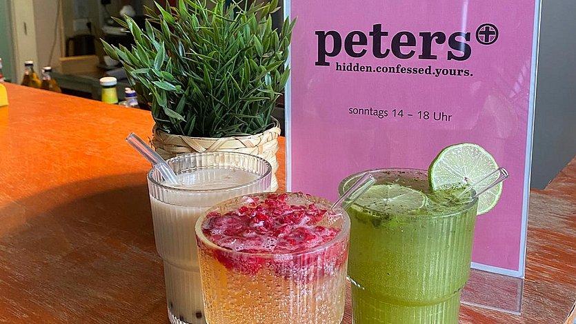 Cafe peters Drinks Cocktails