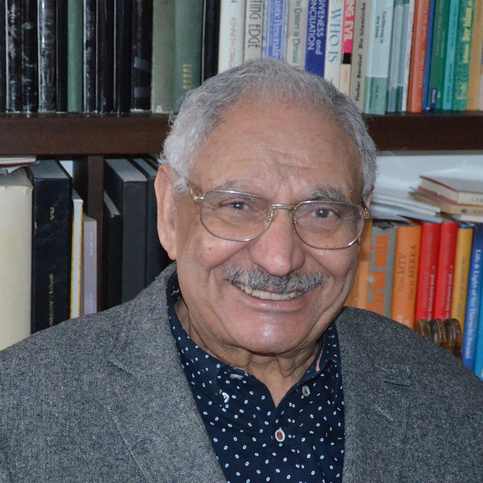 Pfarrer Dr. Tharwat Kades Portrait