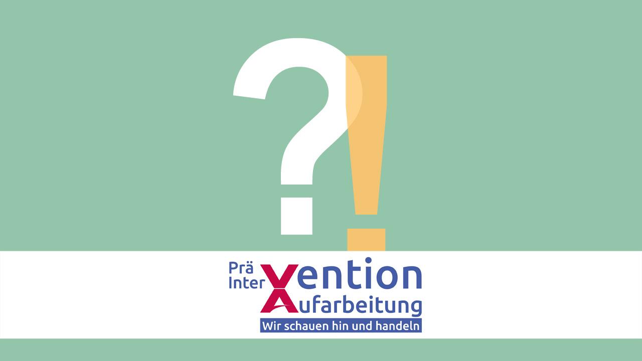 Ein Fragezeichen und ein Ausrufezeichen